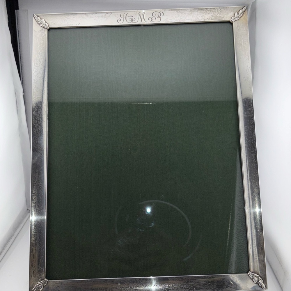 HUGE VINTAGE 11"X 14” STERLING SILVER PICTURE FRAME VELVET BACKING​​​​ 323 g​ - Picture 10 of 12